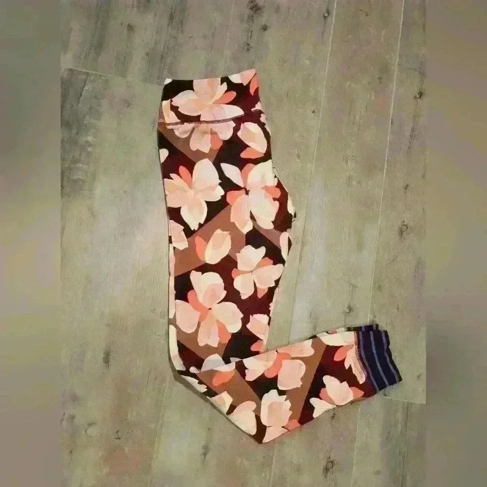 Aerie Chill Floral Legging Striped Cuff